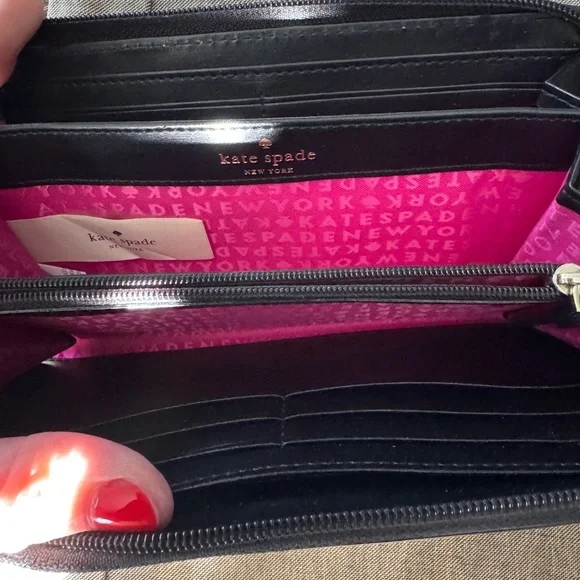 Kate Spade Neda Penn Valley Wallet - Picture 4 of 7